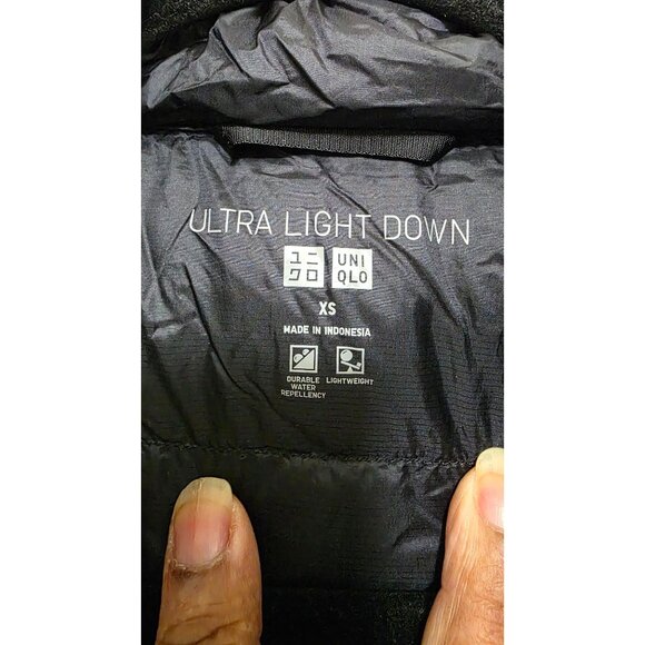 Uniqlo Ultra Light Down Puffer Vest XS Black Water-Repellent Lightweight Quilted - Picture 6 of 9